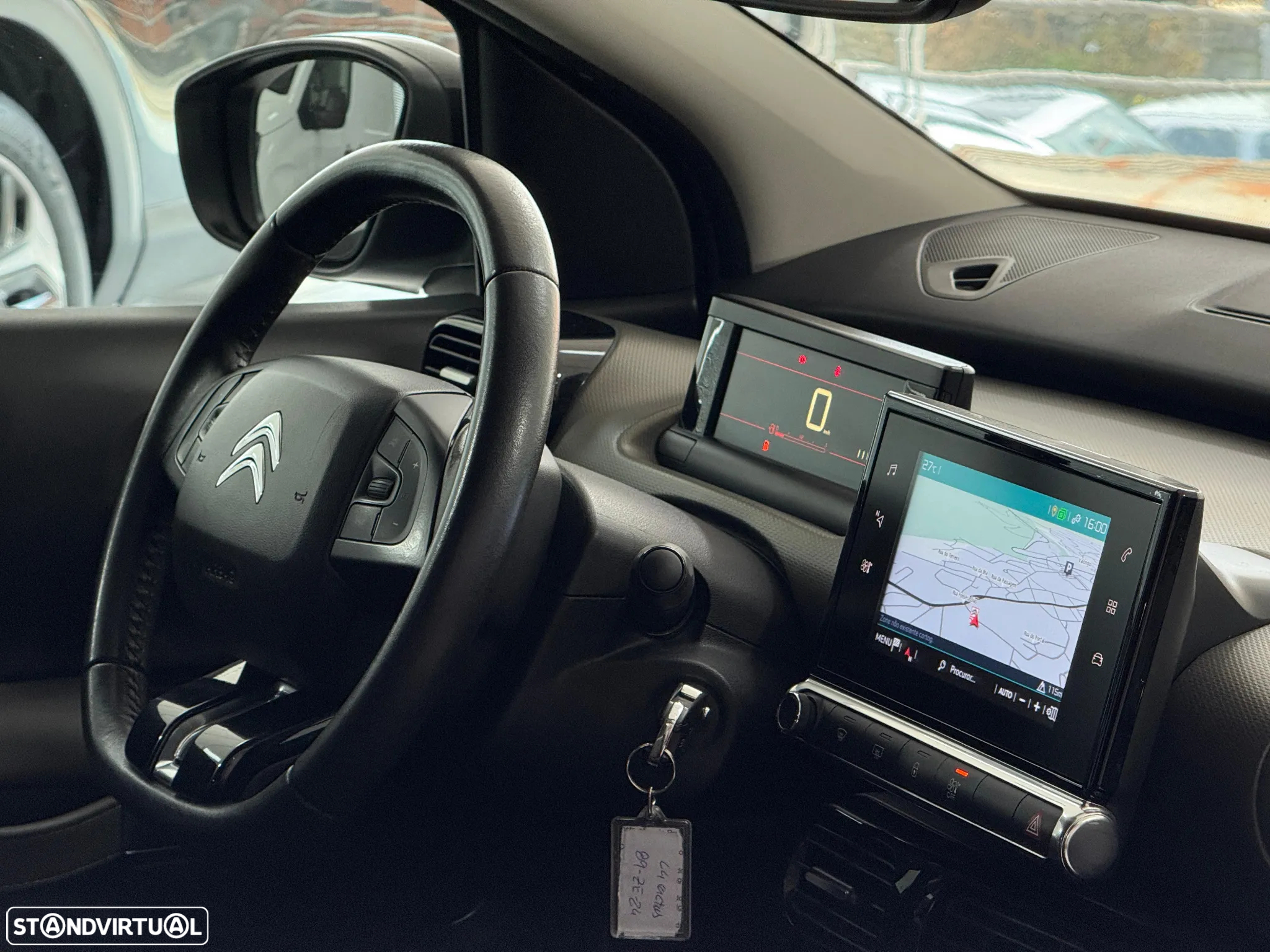 Citroën C4 Cactus 1.2 PureTech Shine - 37