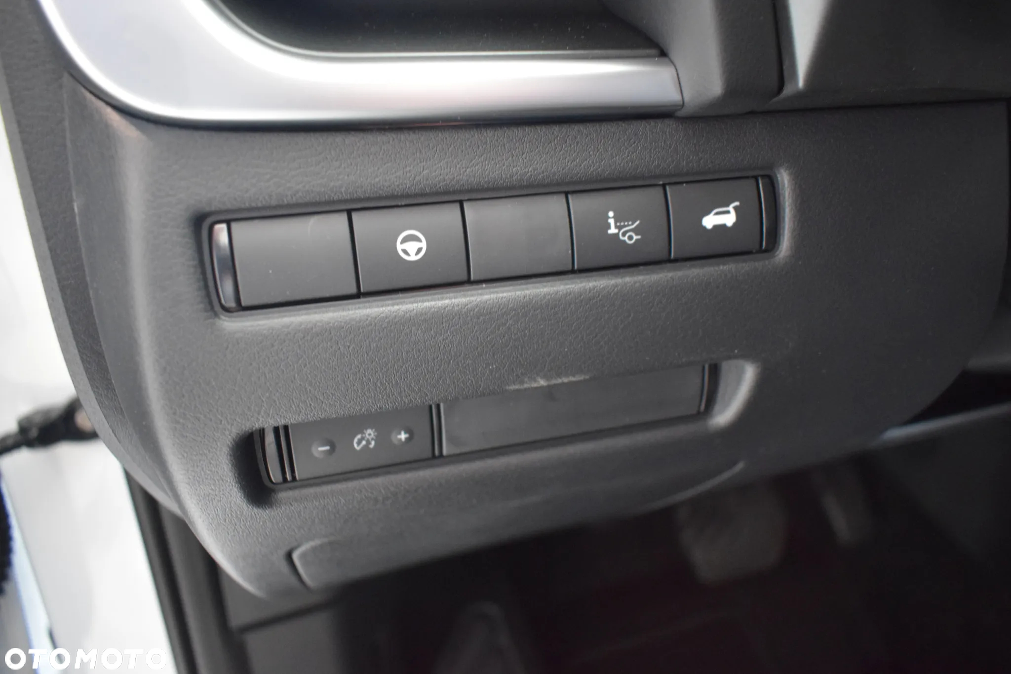 Nissan Qashqai 1.5 e-POWER N-Connecta - 13