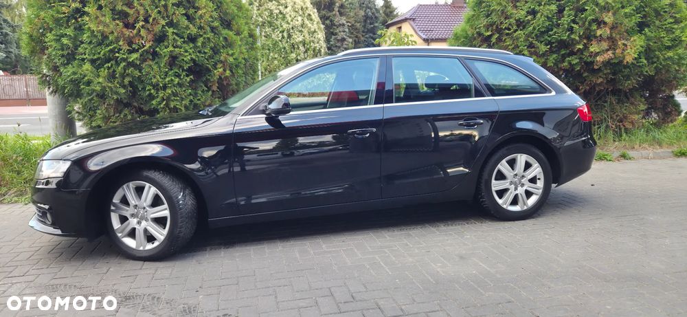 Audi A4 Avant 2.0 TDI DPF Attraction - 6