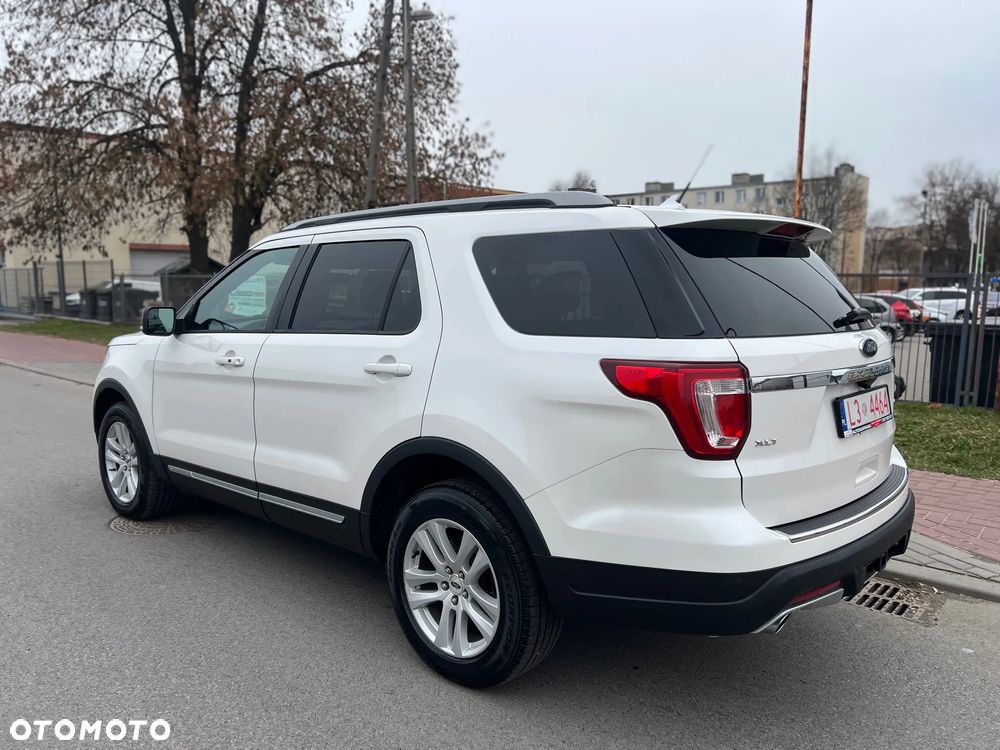 Ford Explorer EcoBoost Plug-in Hybrid ST-LINE - 22
