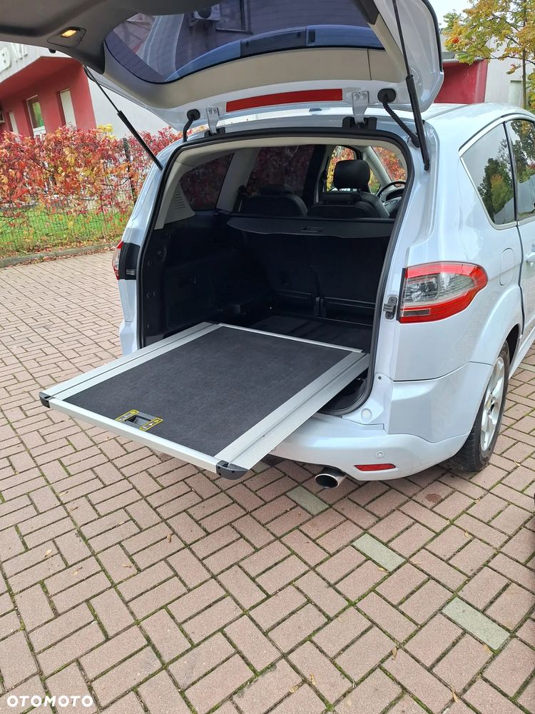 Ford S-Max 2.0 EcoBoost Titanium - 31