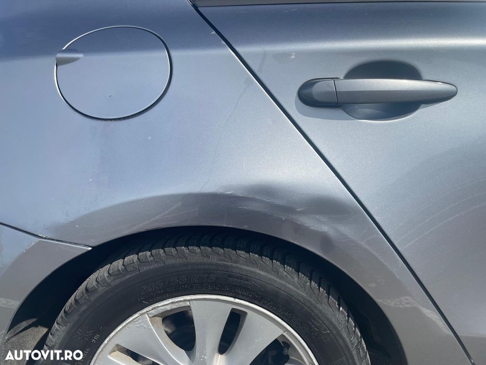 BMW Seria 1 118d - 13