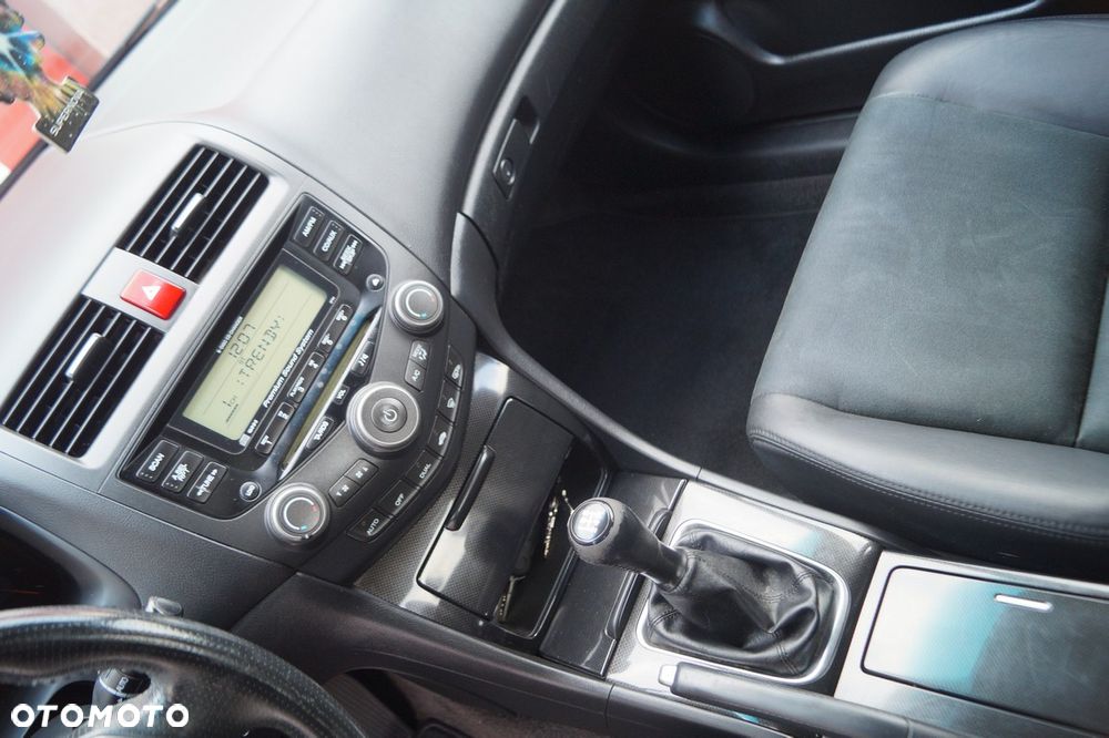 Honda Accord 2.0 i Sport - 27