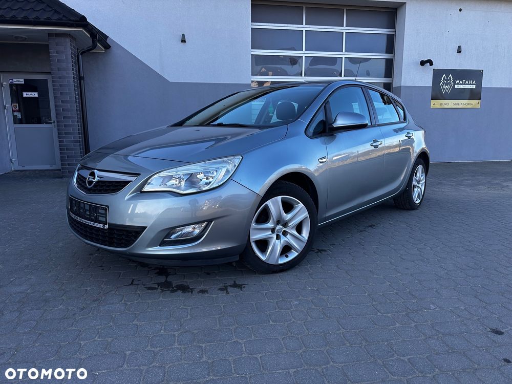 Opel Astra 1.6 Fun - 1