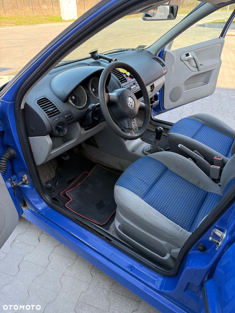 Volkswagen Polo 1.4 16V Trendline - 19