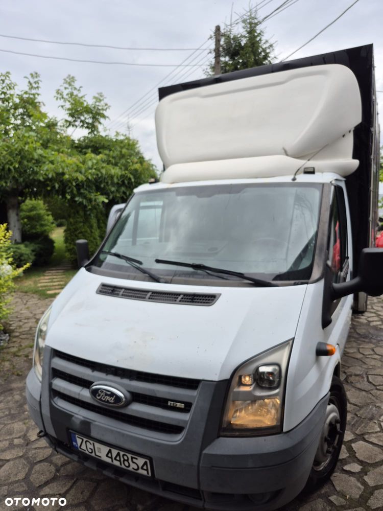 Ford Transit - 1