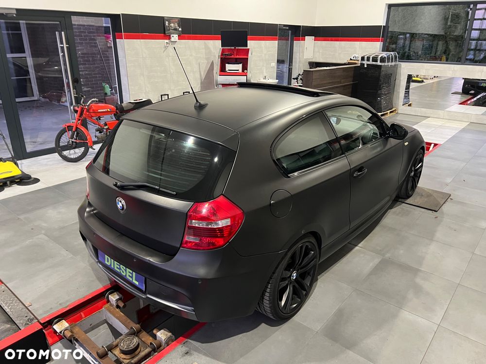 BMW Seria 1 123d DPF Edition Lifestyle - 9