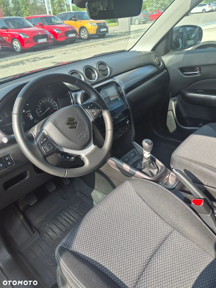 Suzuki Vitara 1.4 Boosterjet mHEV Premium Plus 2WD - 7