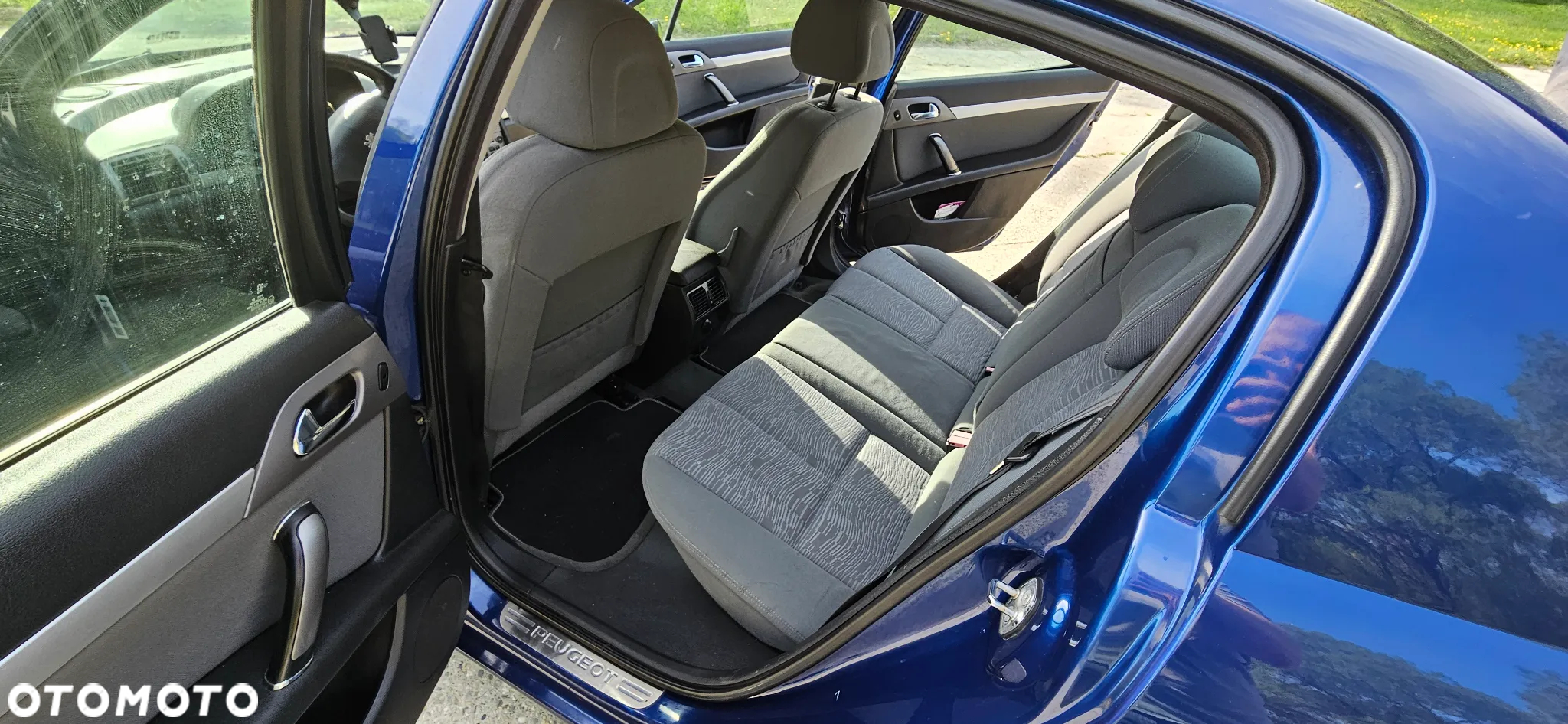 Peugeot 407 2.0 HDI Intense - 29