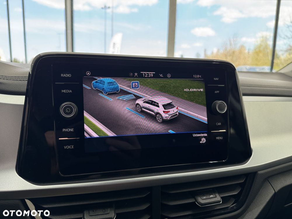 Volkswagen T-Roc - 33