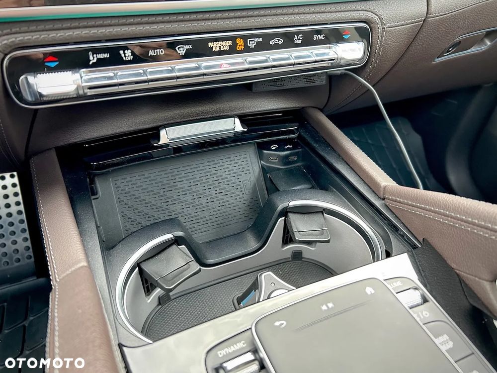 Mercedes-Benz GLS - 20