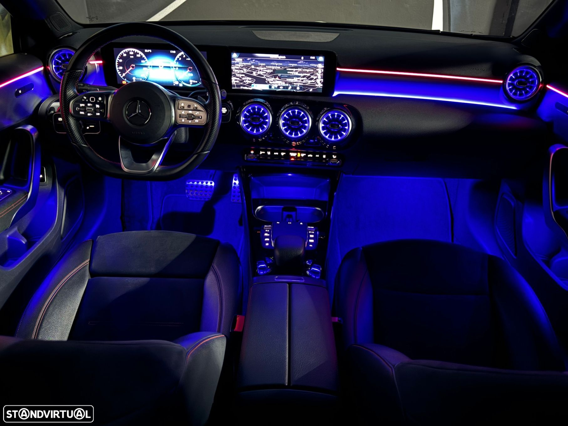 Mercedes-Benz A 250 Limousine e AMG Line - 21