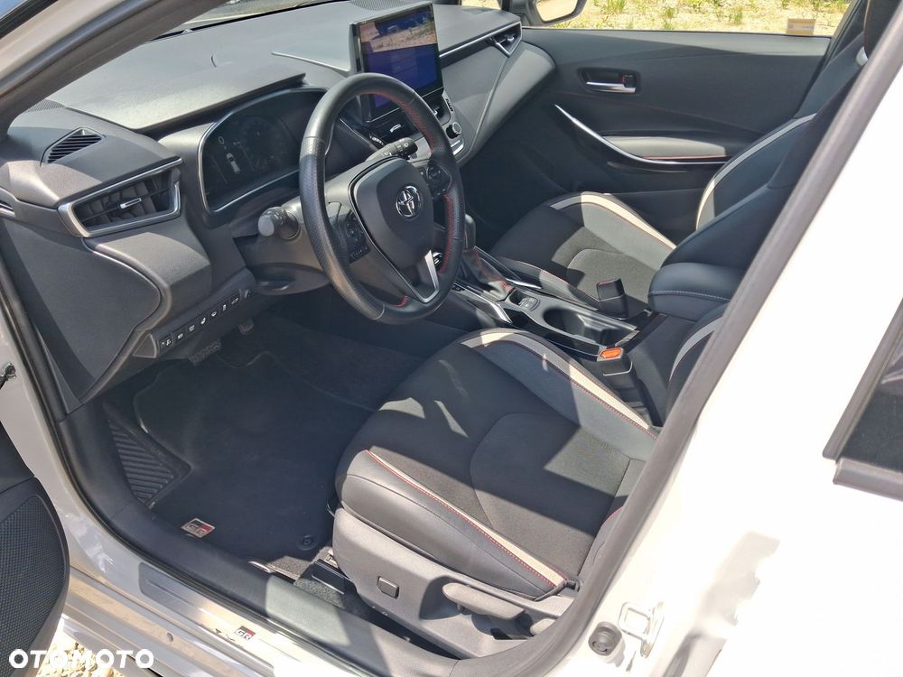 Toyota Corolla 1.8 Hybrid GR Sport - 9