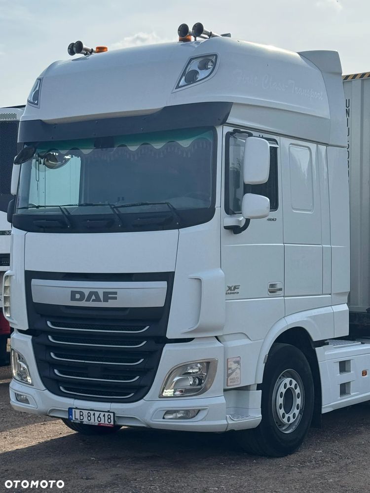 DAF XF 106 460 przedlift - 4