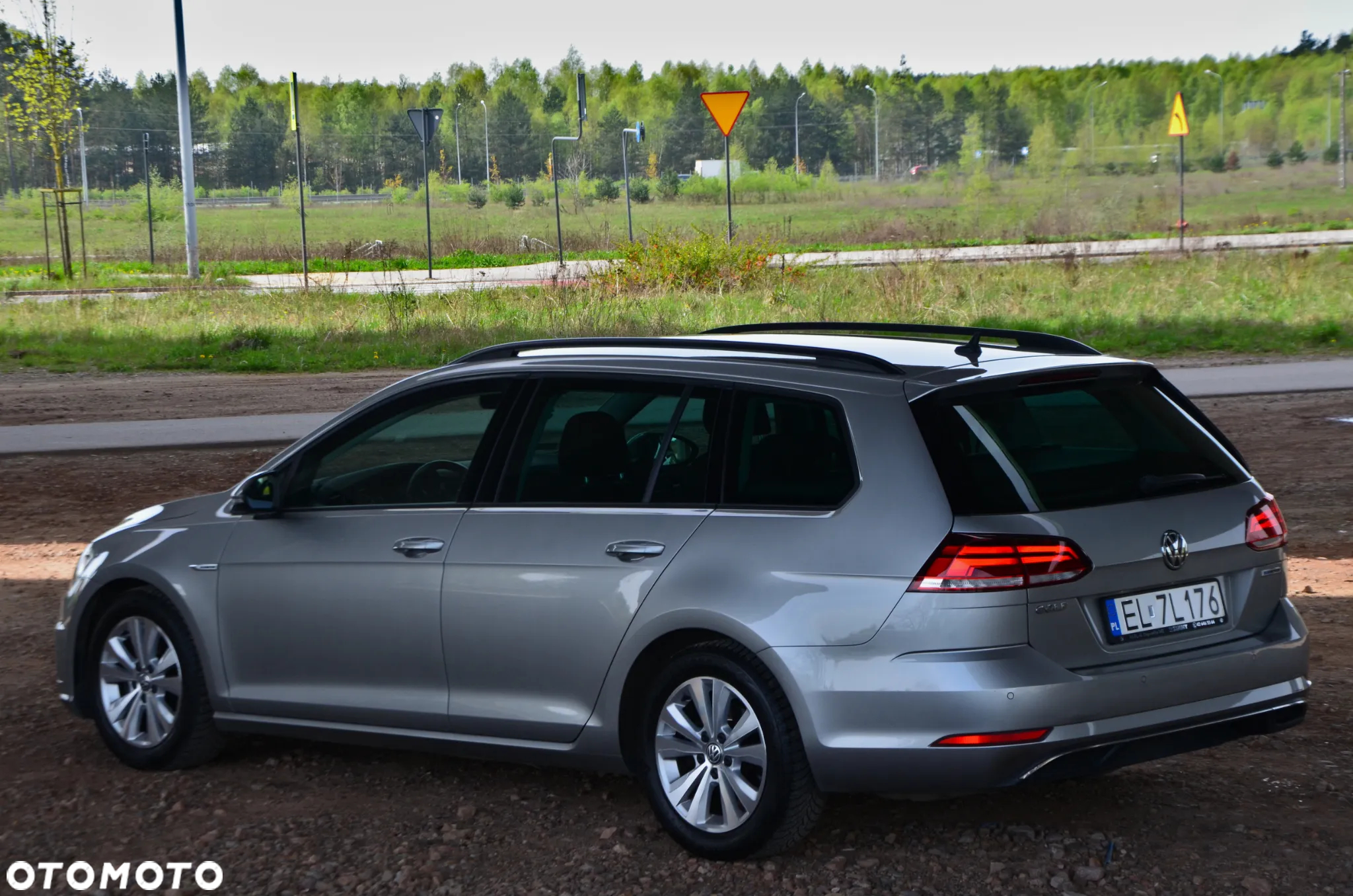 Volkswagen Golf VII 1.5 TSI BMT Comfortline - 5