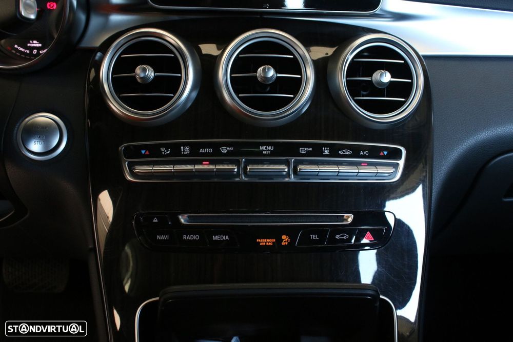 Mercedes-Benz GLC 350 e 4-Matic - 30