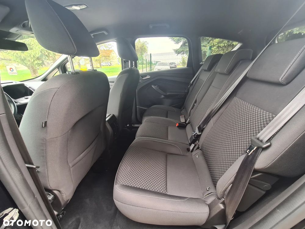Ford C-MAX - 11