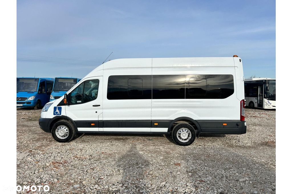 Ford Transit - 11