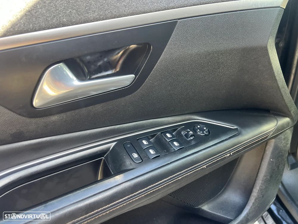 Peugeot 3008 - 15
