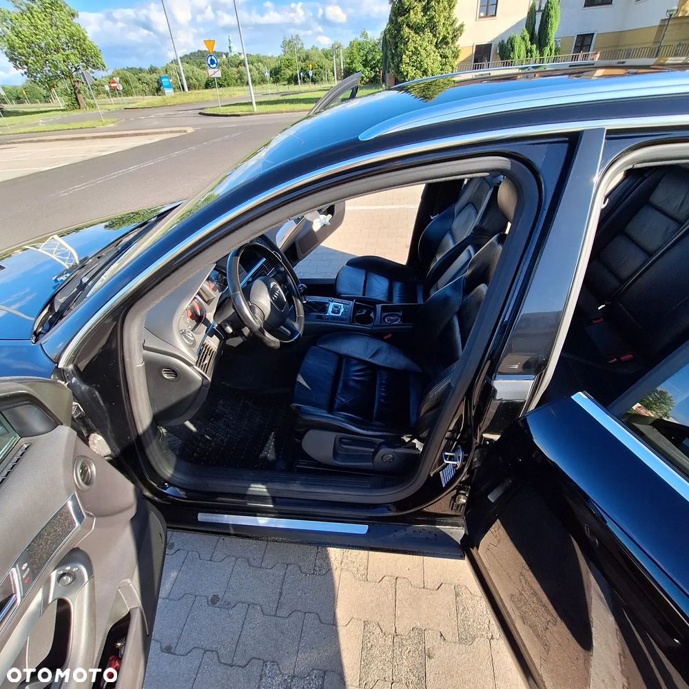 Audi A6 Avant 2.4 - 13