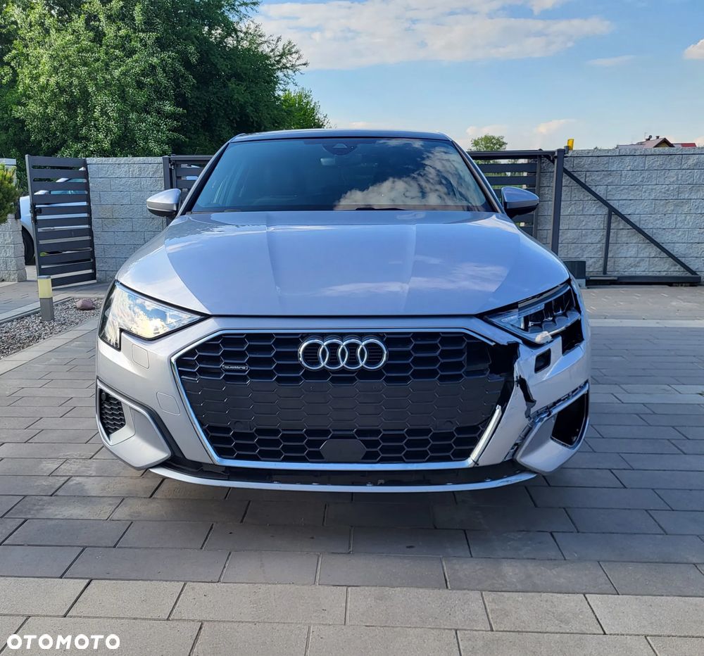 Audi A3 Limousine 40 TFSI quattro S tronic advanced - 3
