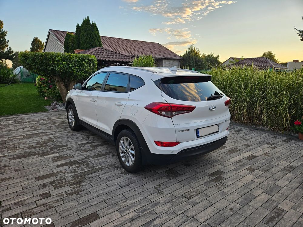 Hyundai Tucson 1.6 GDI BlueDrive Comfort 2WD - 4