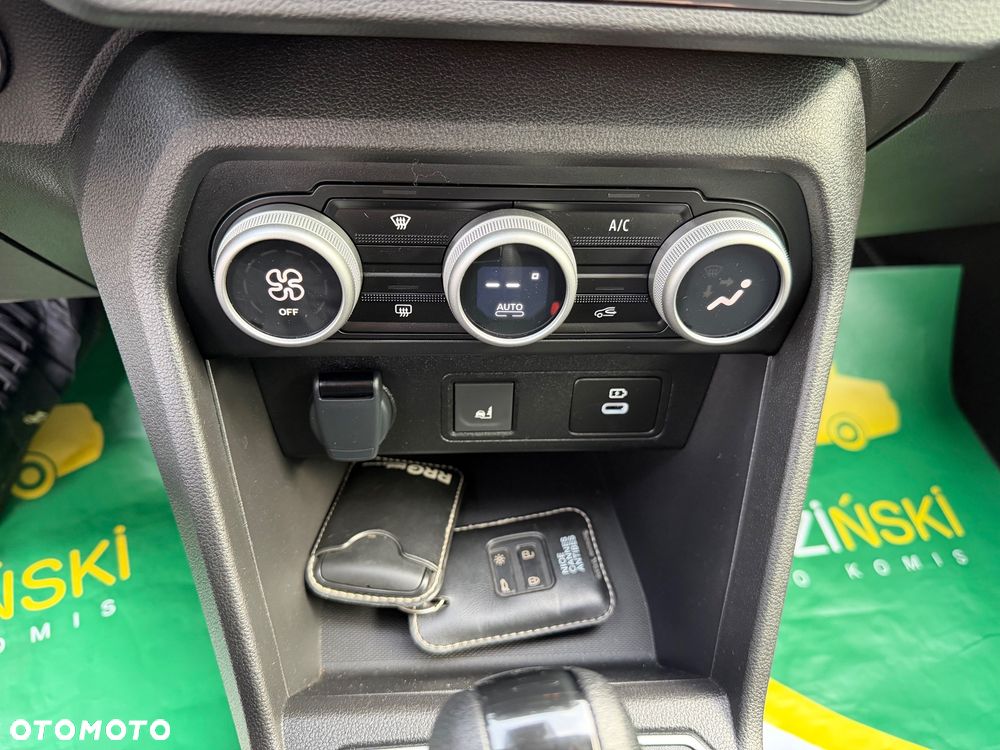 Dacia Sandero TCe 90 CVT Journey - 12