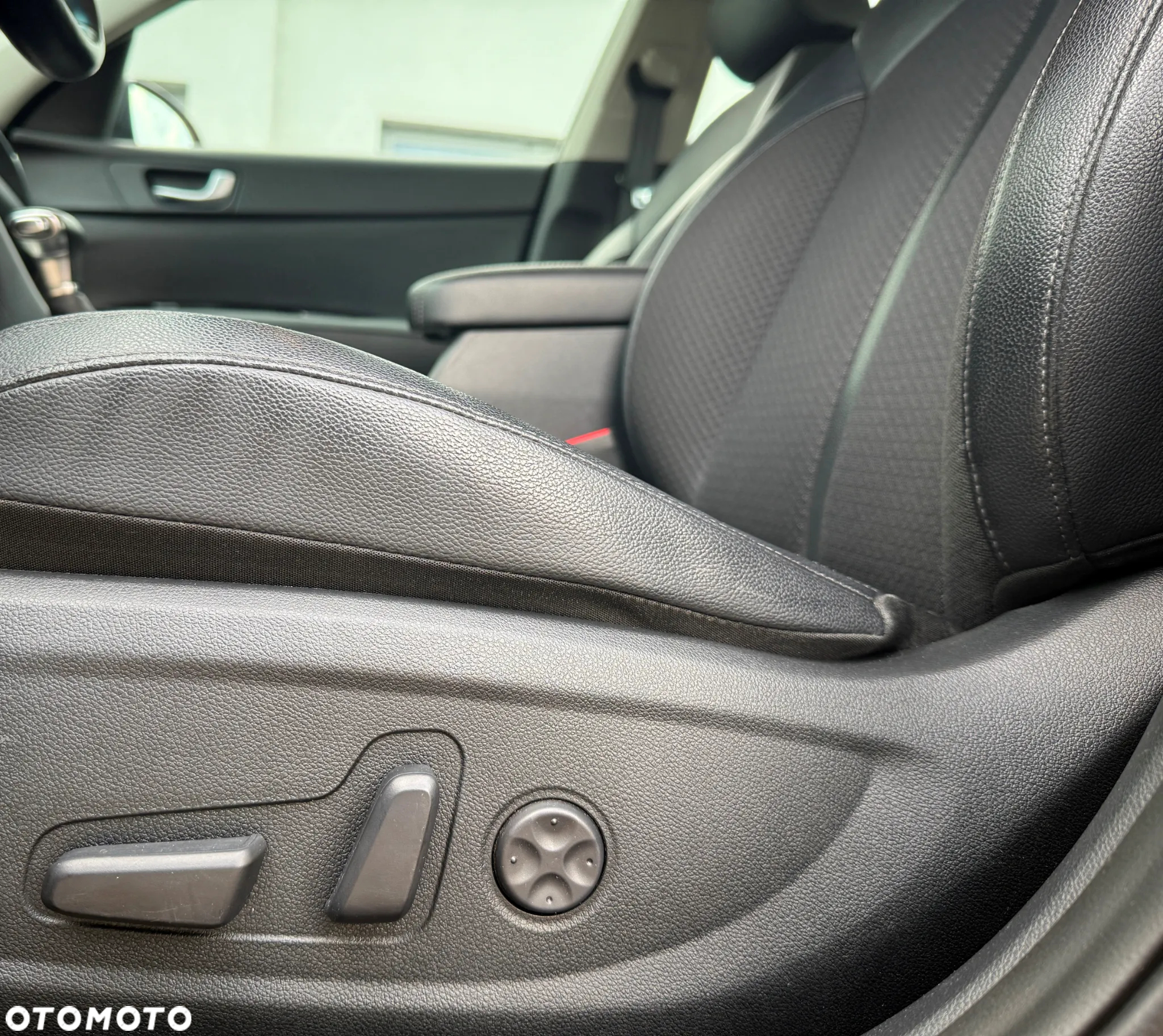 Kia Optima 1.6 T-GDI L DCT - 22