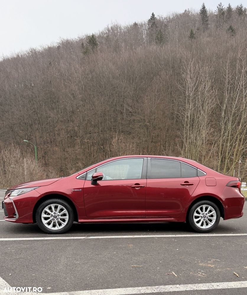 Toyota Corolla 1.8 HSD Dynamic - 10