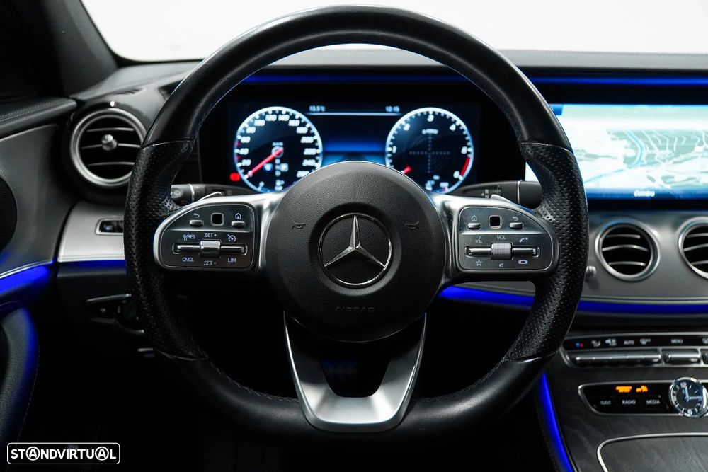 Mercedes-Benz E 300 d AMG designo 7L - 28