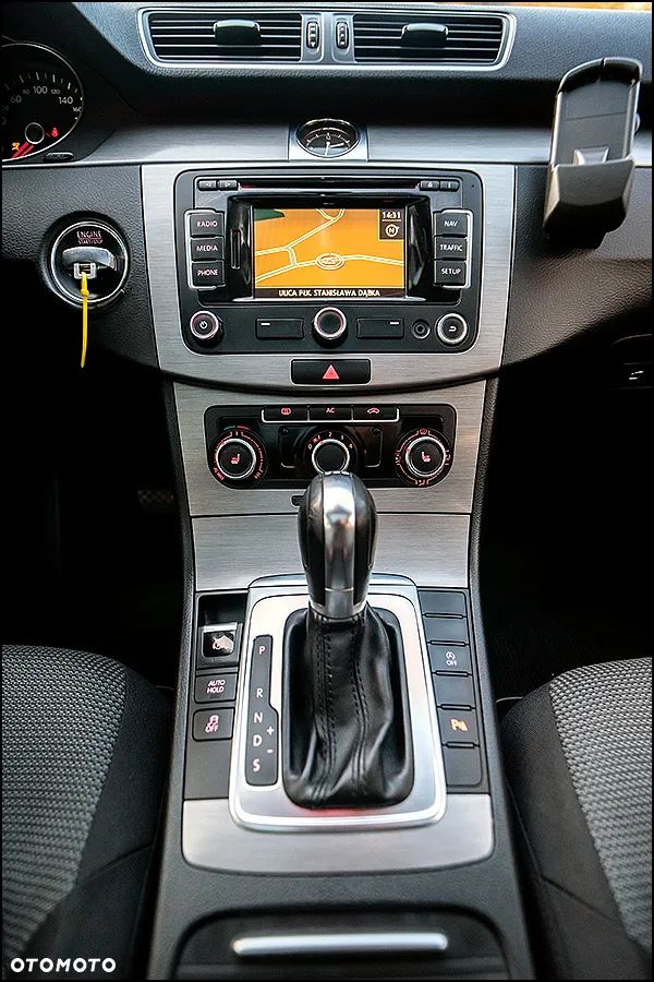 Volkswagen Passat Variant - 27