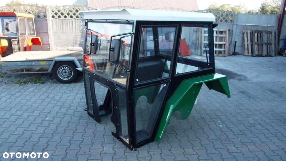 Kabina Kabiny C360 C-360 C 360 z błotnikami. DOSTAWA !!! TANIO !!! - 5