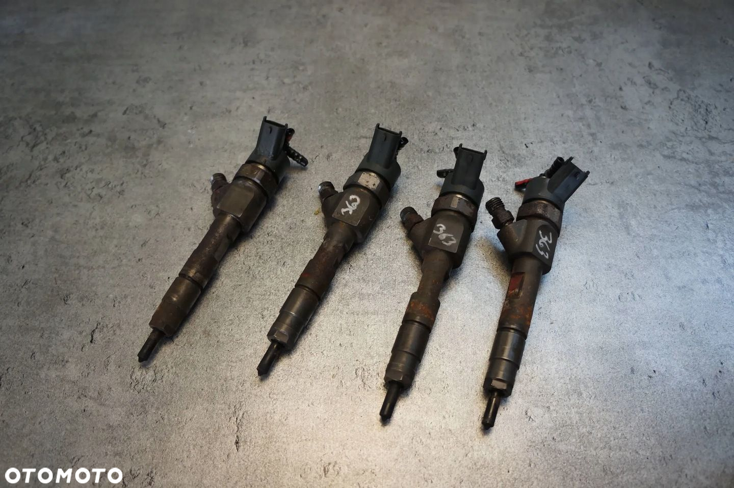 WTRYSKIWACZ WTRYSKIWACZE RENAULT LAGUNA II 1.9 DCI 8200100272 - 2