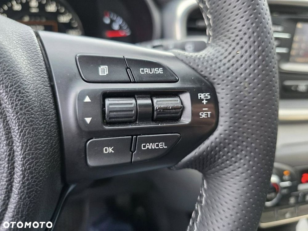 Kia Sorento - 15
