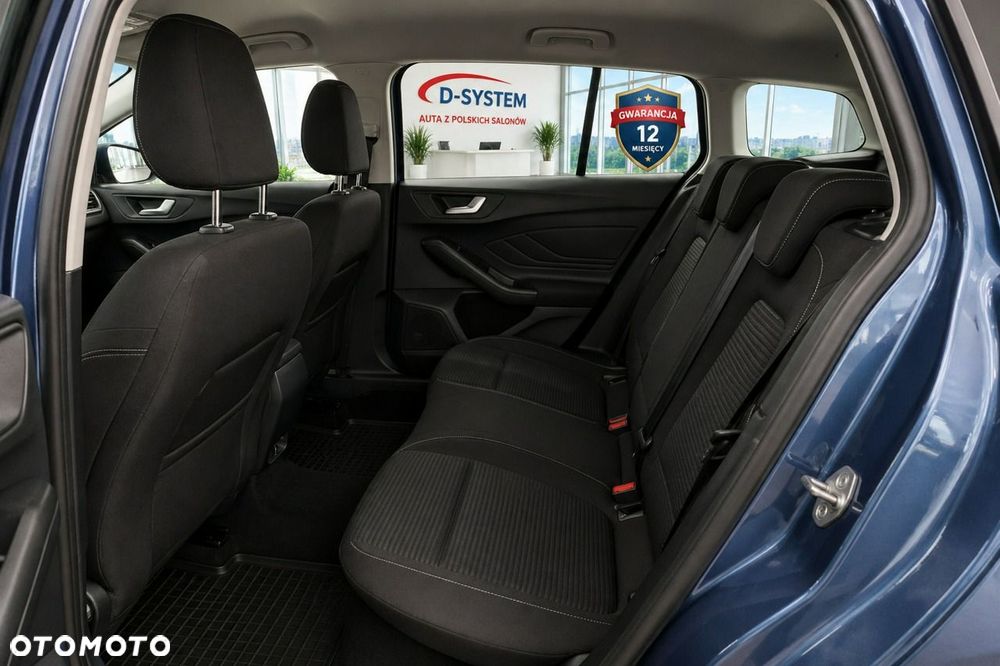 Ford Focus 1.0 EcoBoost Titanium - 11