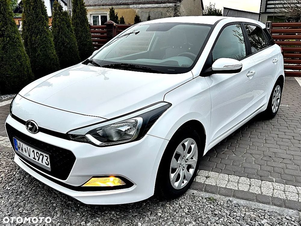 Hyundai i20 blue 1.2 YES Gold - 1