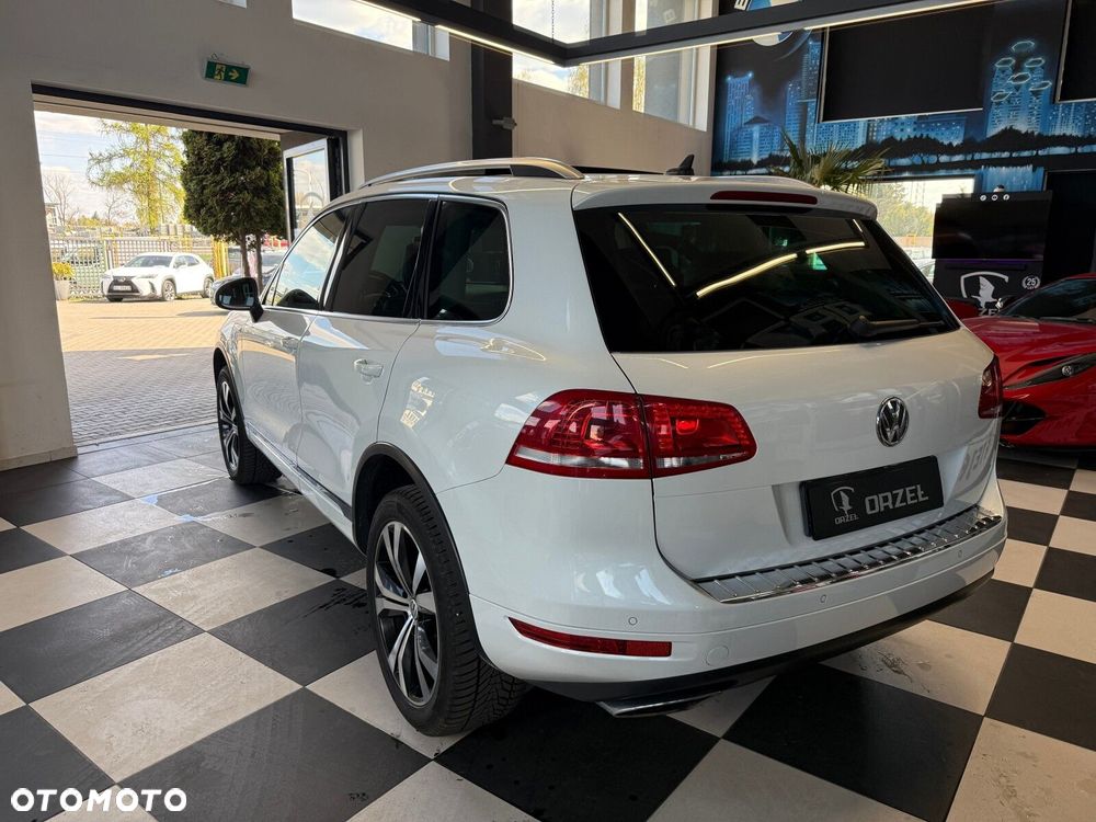 Volkswagen Touareg - 8