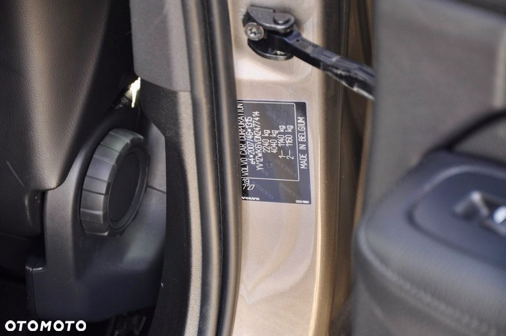 Volvo V60 B3 B Geartronic Momentum - 14