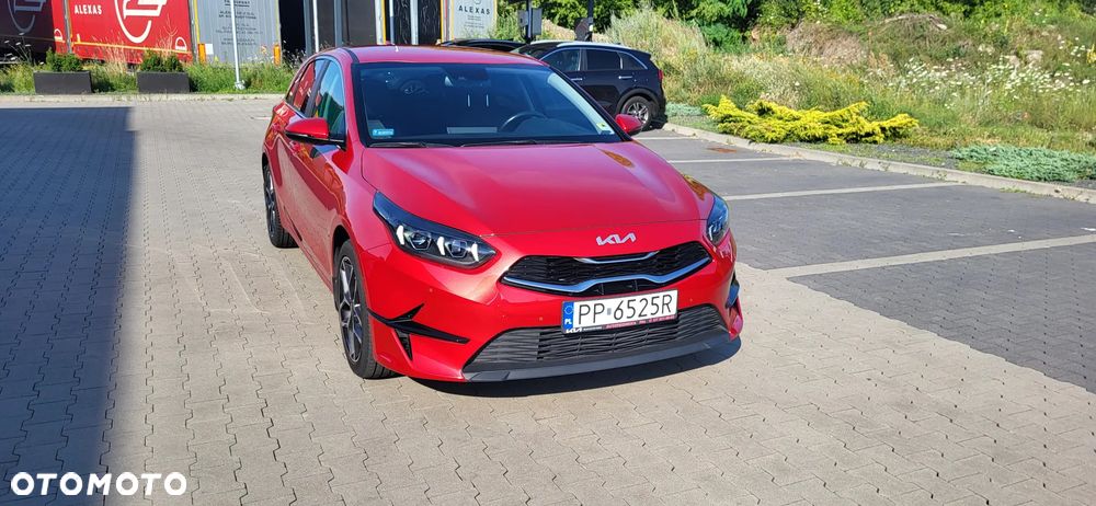 Kia Ceed 1.5 T-GDI L Business Line Plus - 11