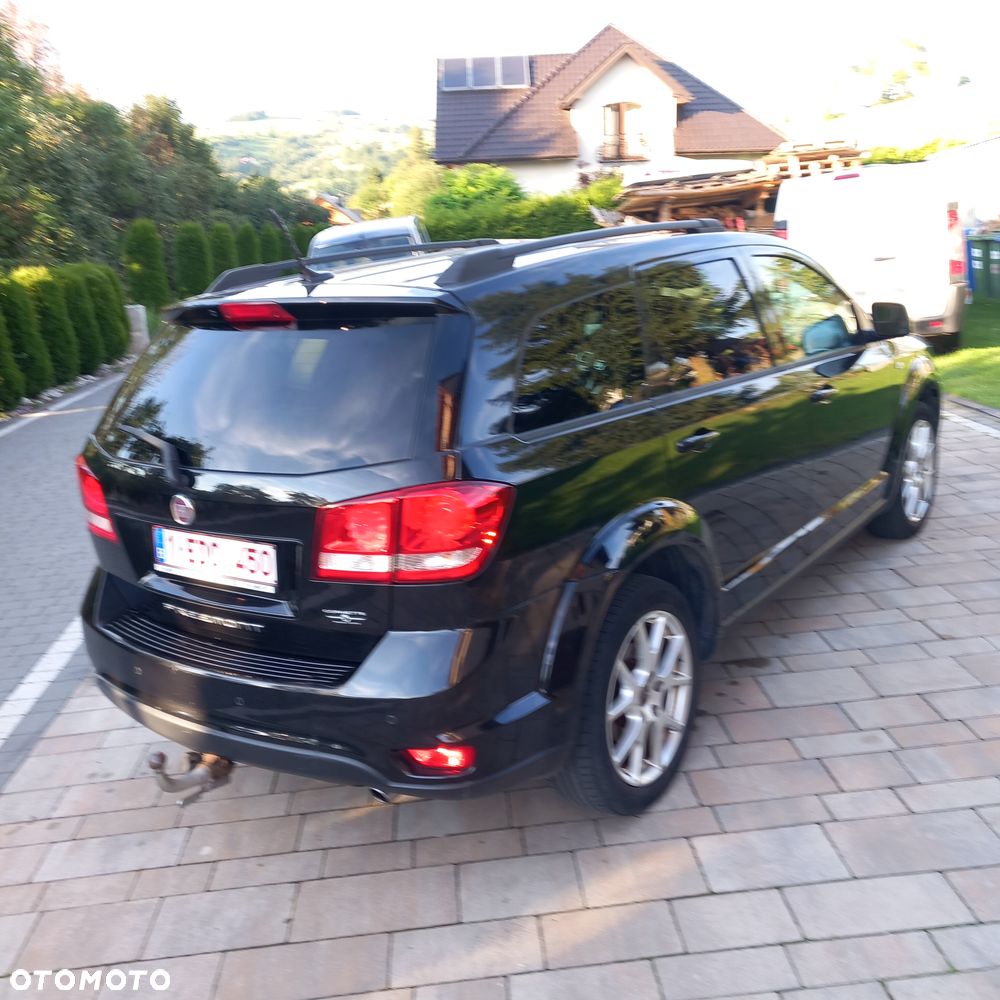 Fiat Freemont 2.0 Multijet - 37