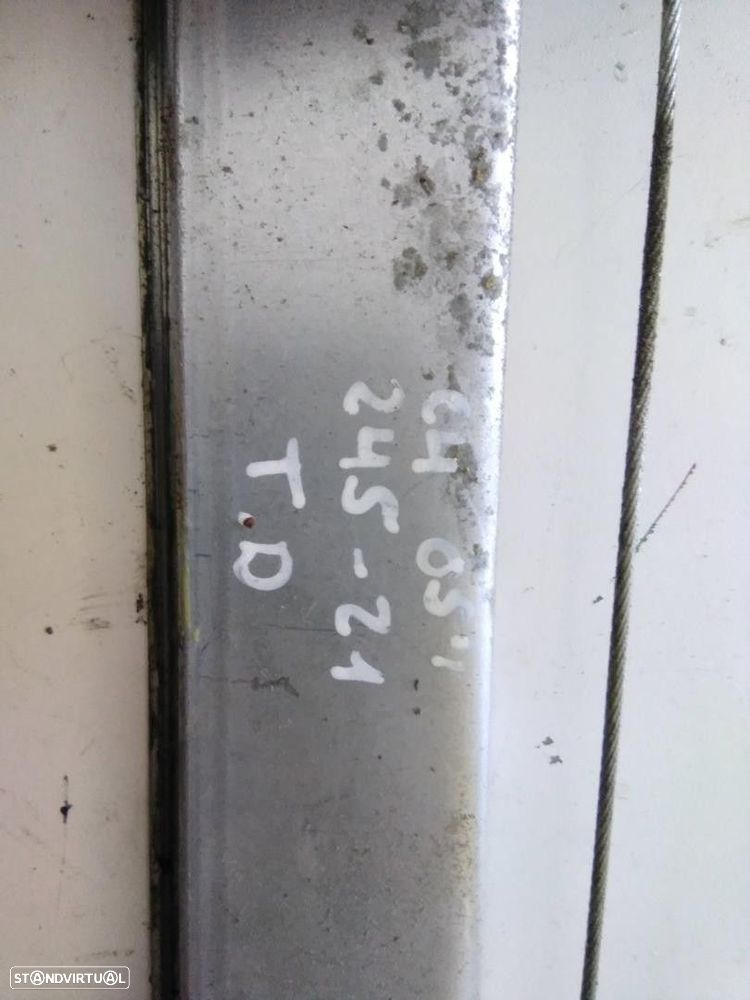 ELEVADOR DE VIDRO TRASEIRO DIREITO CITROEN C4 COUPÉ 2006 - - 2