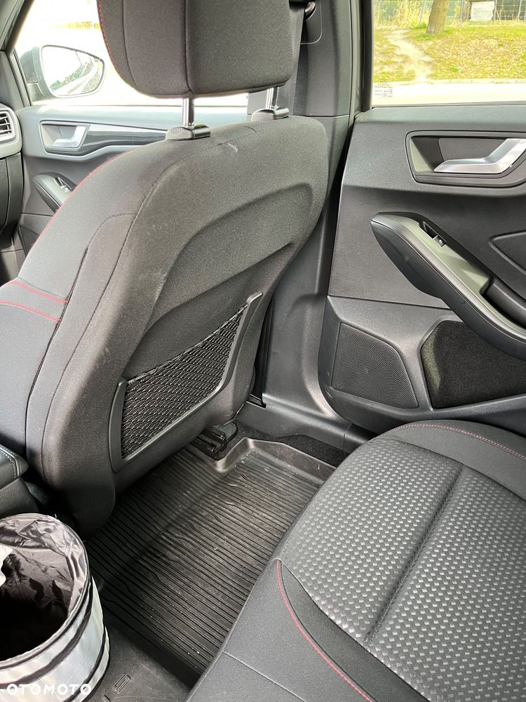 Ford Focus 1.0 EcoBoost ST-Line - 14