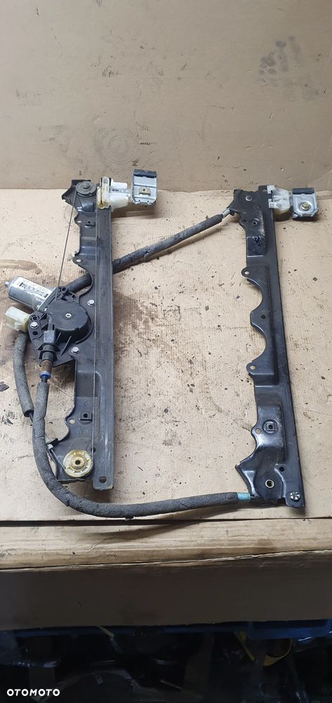 Mechanizm podnośnik szyby prawy przód przedni Jeep Commander 55396480AD - 1