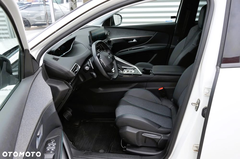 Peugeot 3008 1.6 PureTech Hybrid4 PHEV Allure S&S EAT8 - 15