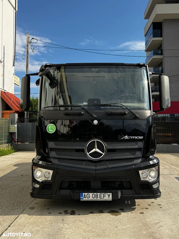 Mercedes-Benz Actros - 11