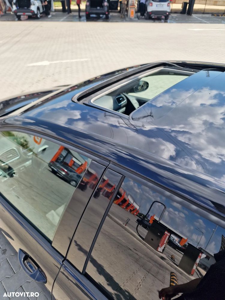 Volkswagen Golf 2.0 TDI Highline - 6