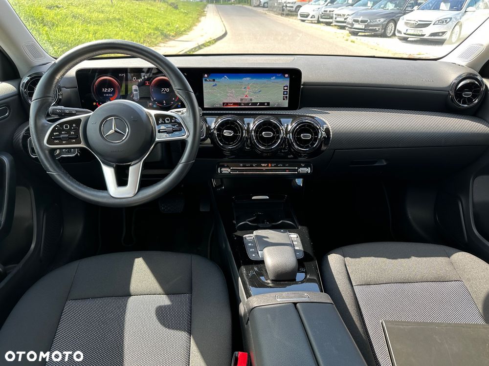 Mercedes-Benz Klasa A 180 d 8G-DCT Progressive - 5