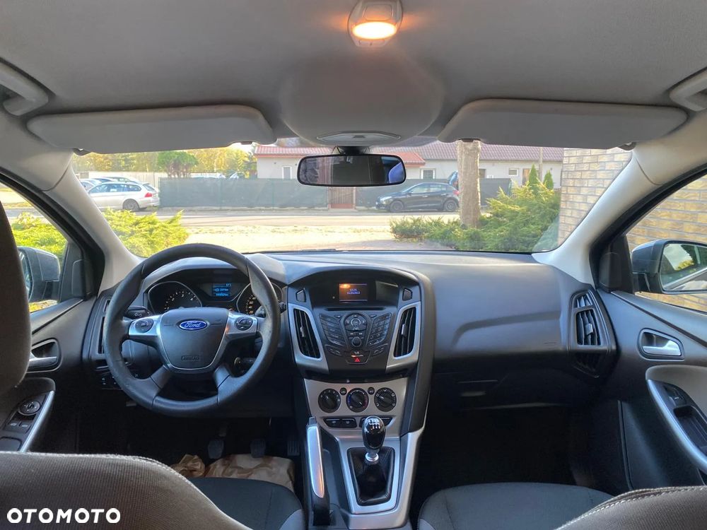 Ford Focus 1.6 TDCi Edition - 9