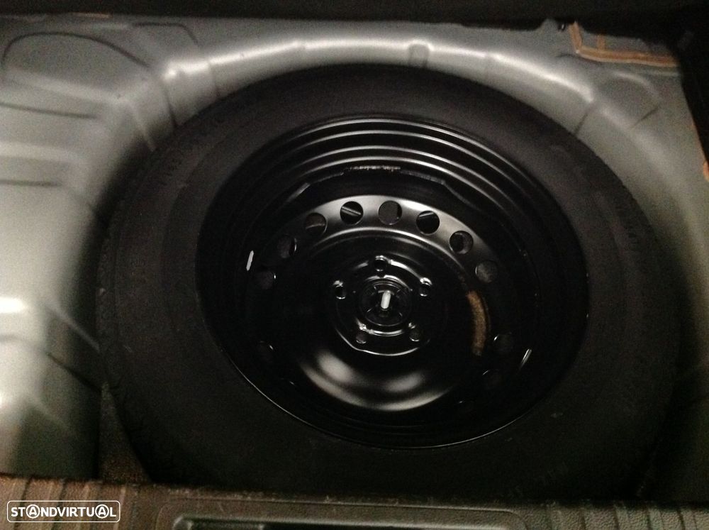 Renault Captur 1.0 TCe RS Line - 28