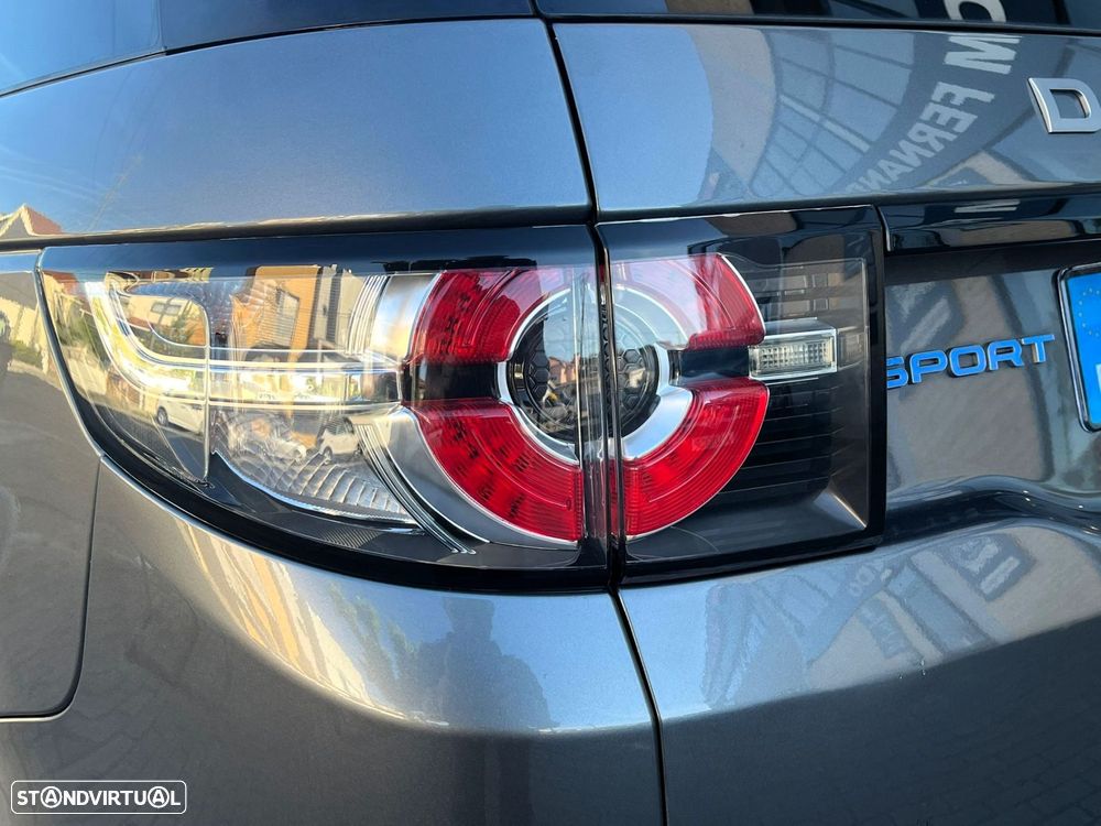 Land Rover Discovery Sport D150 HSE - 11